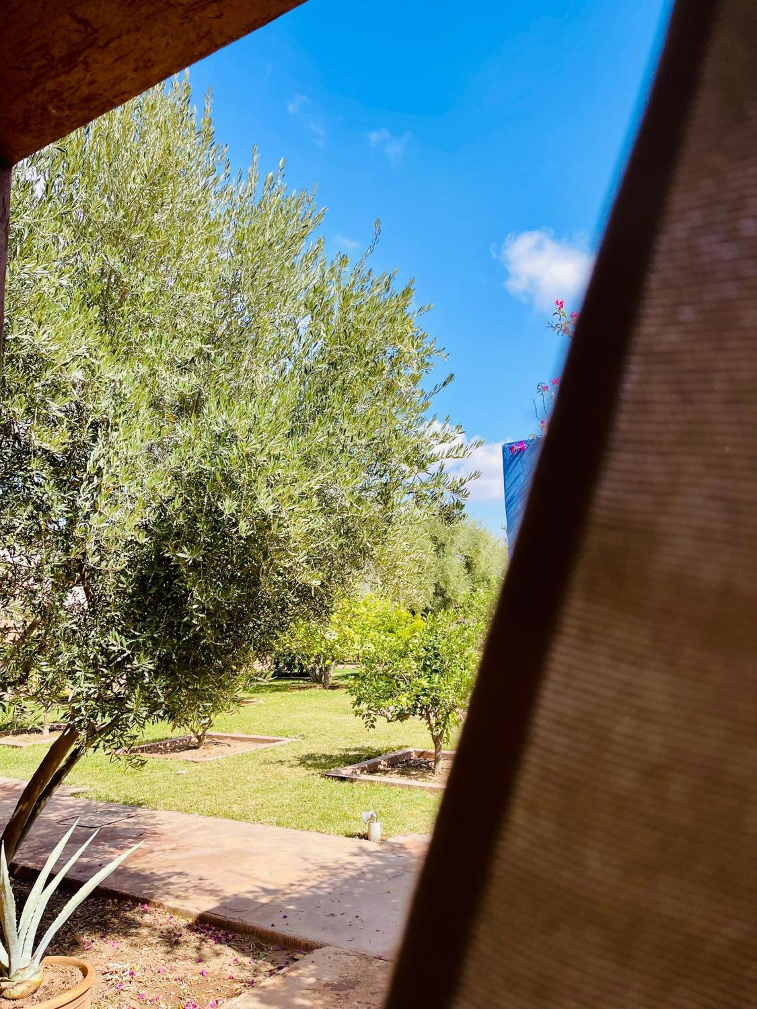 מלון Lagouassem Les Jardins De Kesali By La Siredrah מראה חיצוני תמונה
